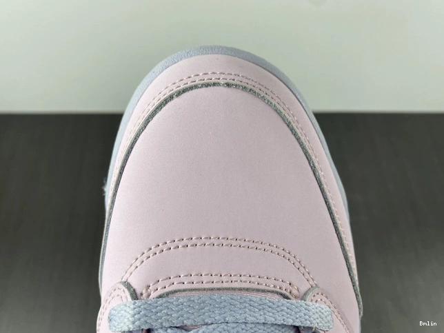 Boostmaster lin Easter DV0562-600 Air Jordan 5 0803